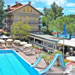 La Riserva Di Castel D'appio- Charme & Relax Szálloda